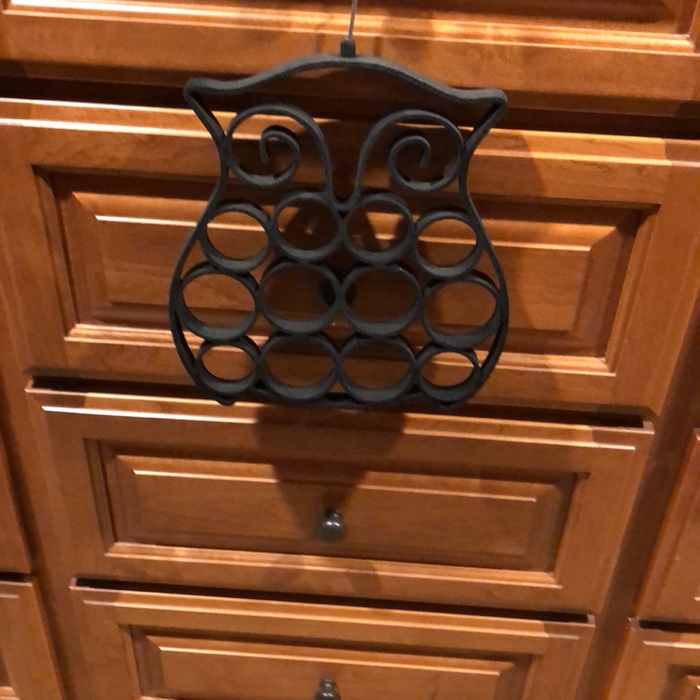 Owl scarf holder